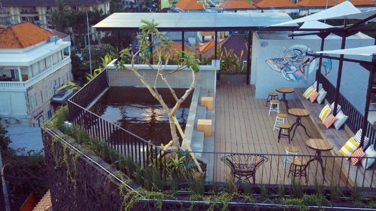 Borough Capsule Hostel