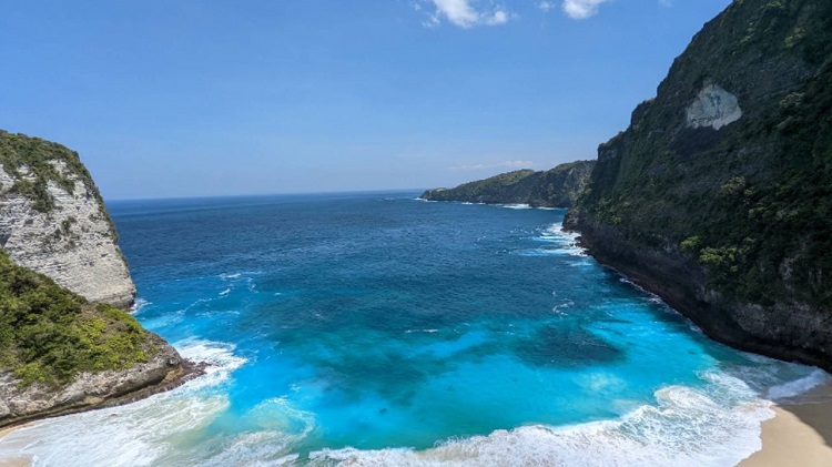 Kelingking Beach, Spot Foto Paling Ikonik di Nusa Penida