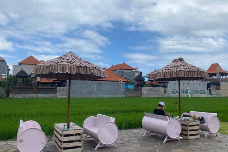 Crate Cafe Bali