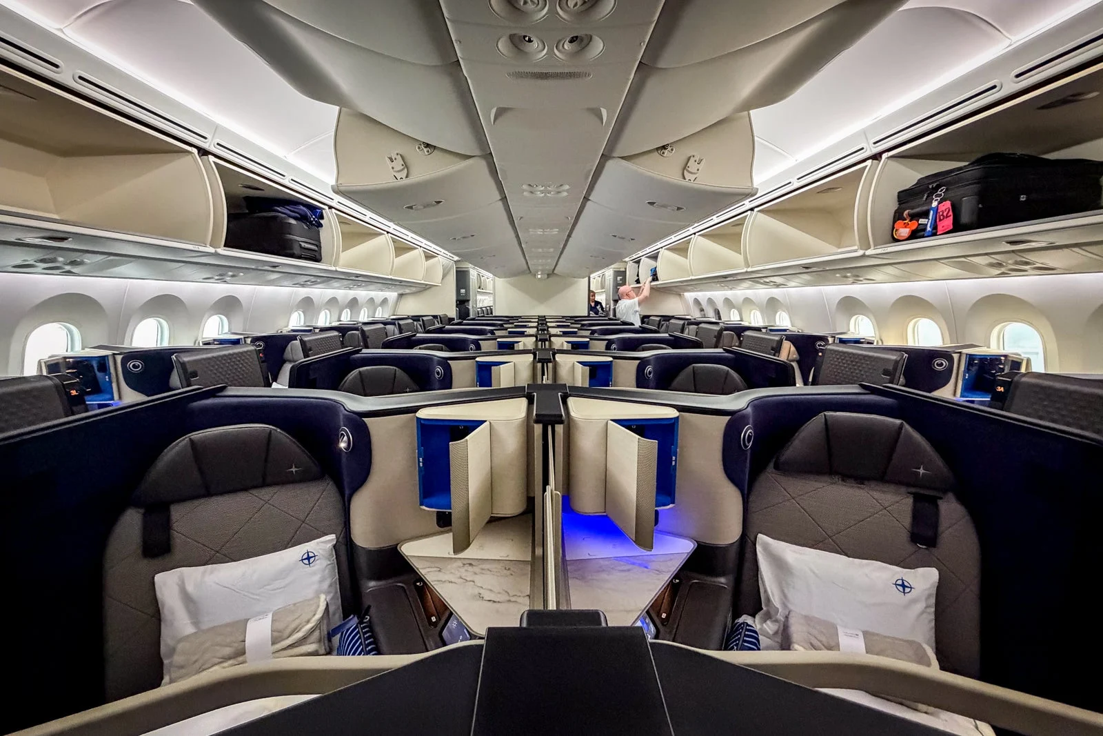 United Airlines Rilis Kelas Bisnis Polaris Elevated Terbaru