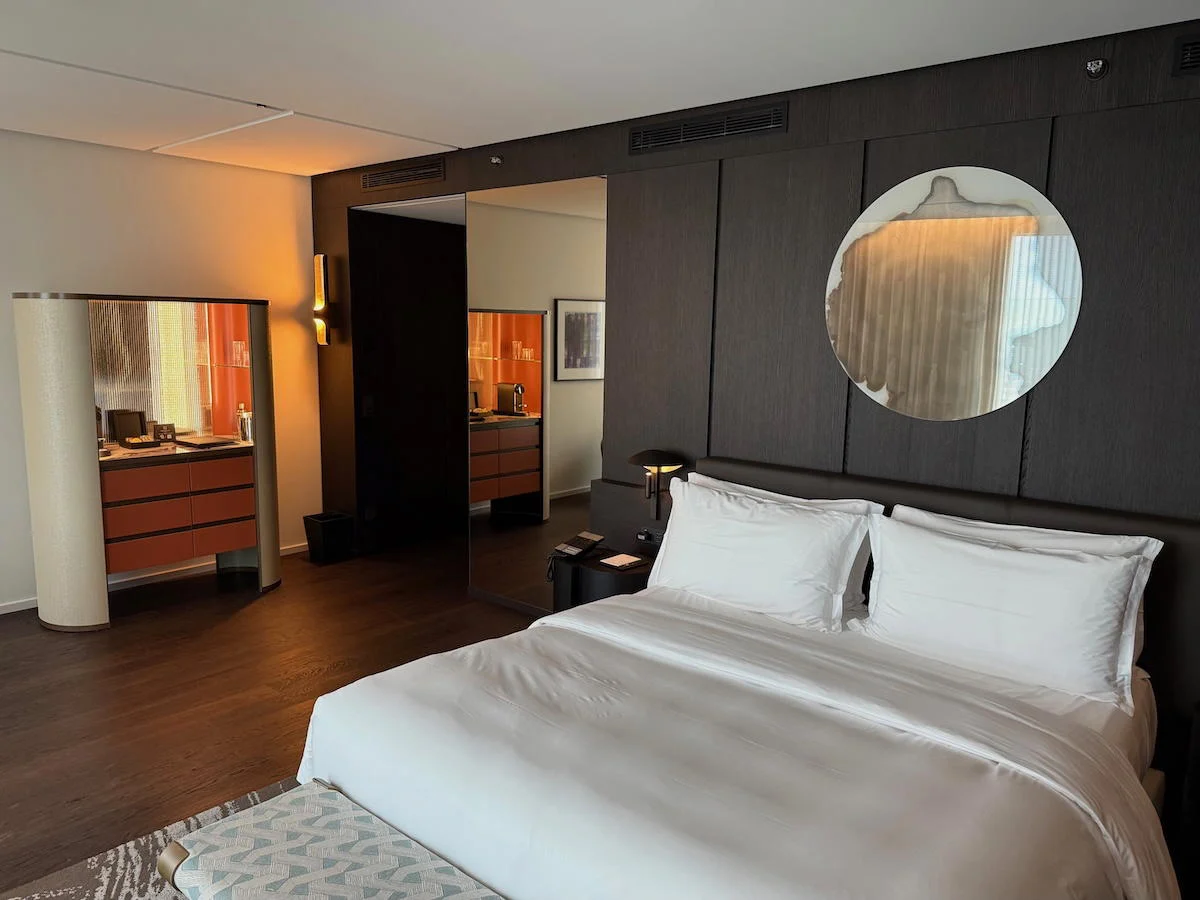 Marriott PHK Karyawan Korporat dan Layanan Pelanggan