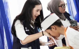 Perayaan Ultah Ke-24 Beby Tsabina di Panti Asuhan