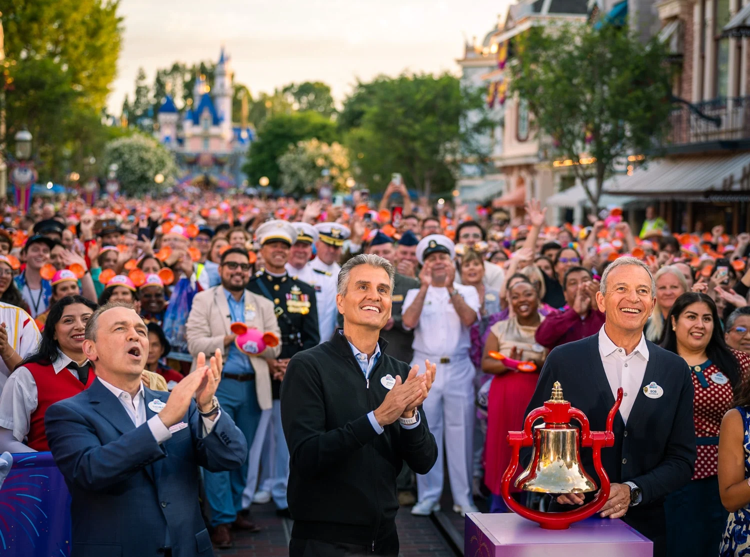 PHK Disney Sentuh Divisi Taman Bermain dan Imagineering