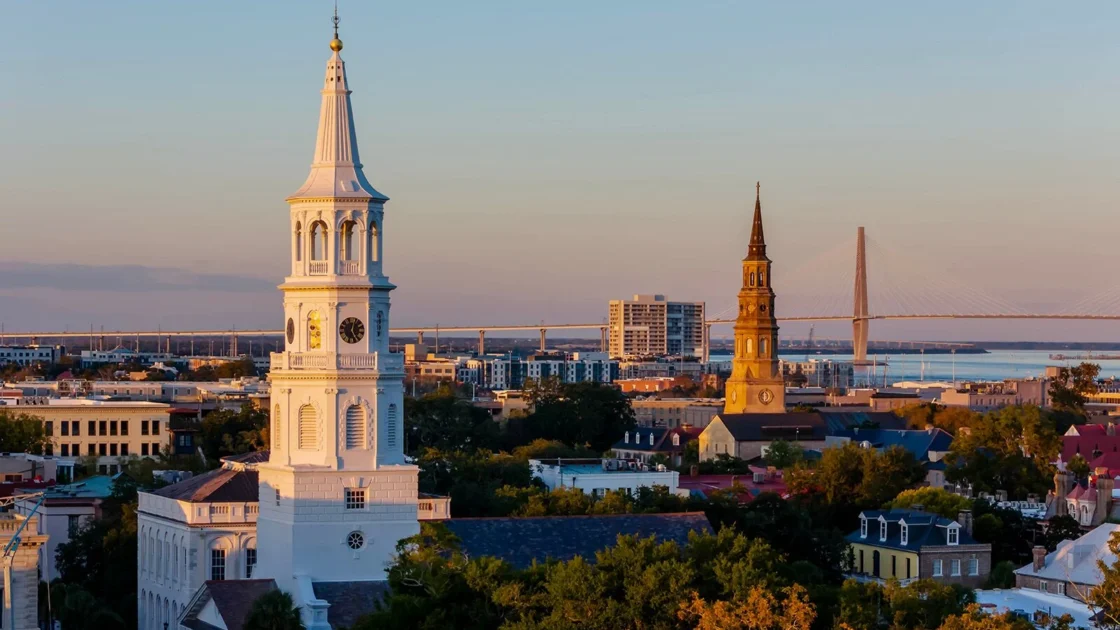 Menjelajah Hotel Operis Charleston untuk Akhir Pekan