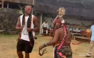 Legenda MU Patrice Evra Sebut Labuan Bajo Hidup Terbaiknya